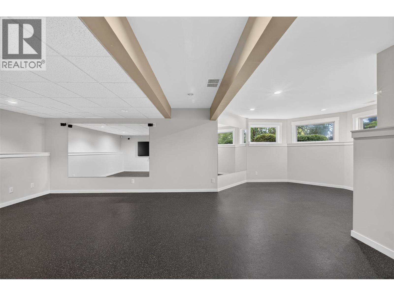 4940 16 Street Ne, Salmon Arm, British Columbia  V1E 1E1 - Photo 63 - 10395432