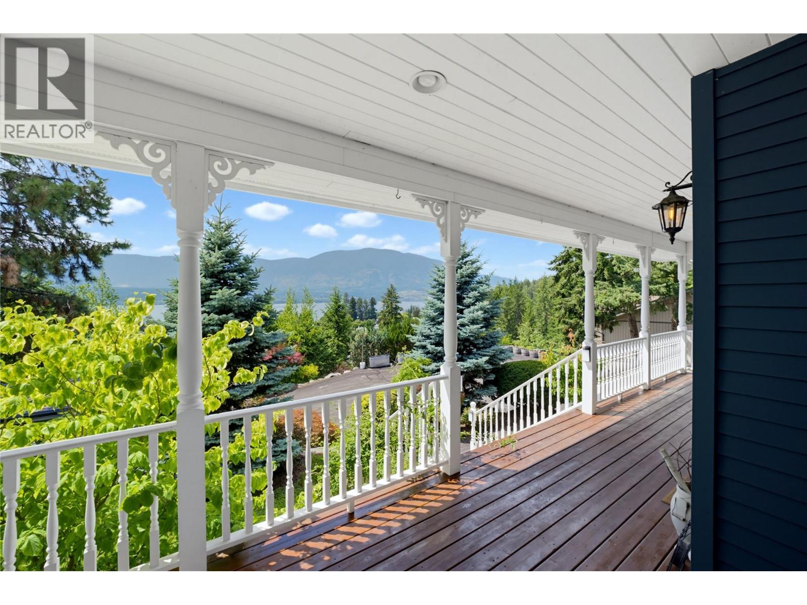 4940 16 Street Ne, Salmon Arm, British Columbia  V1E 1E1 - Photo 69 - 10395432