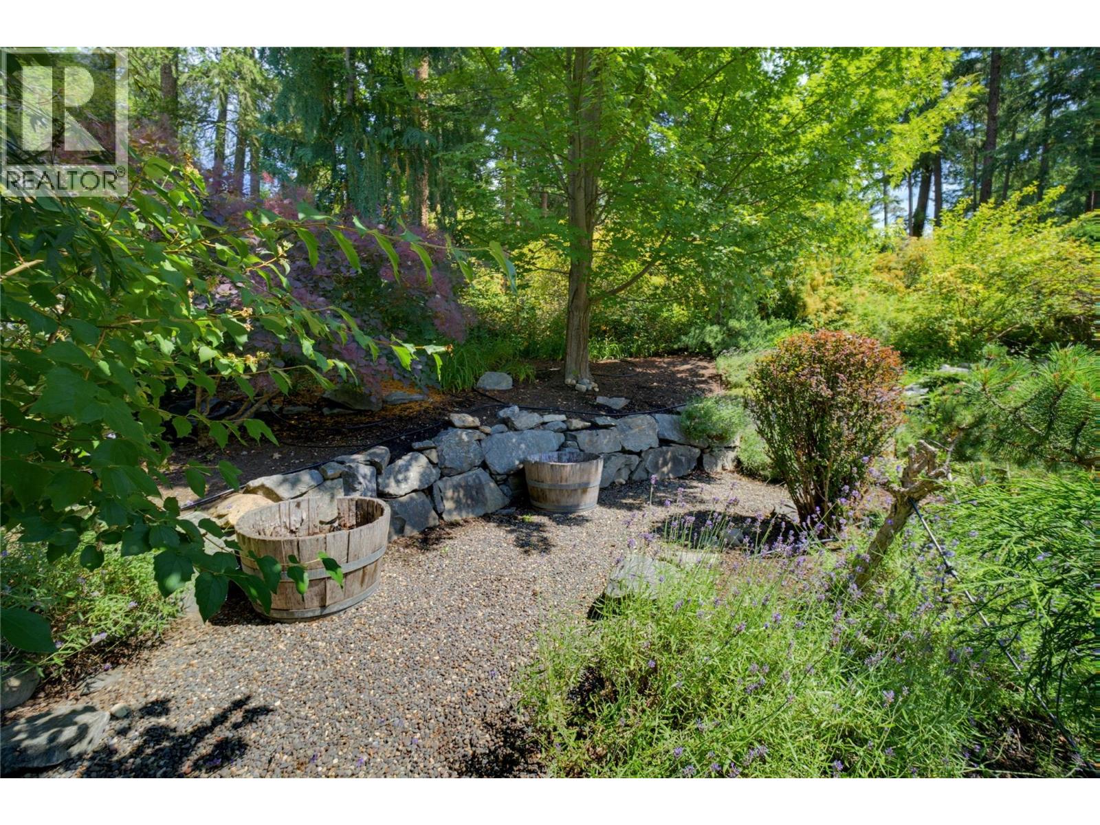 4940 16 Street Ne, Salmon Arm, British Columbia  V1E 1E1 - Photo 81 - 10395432