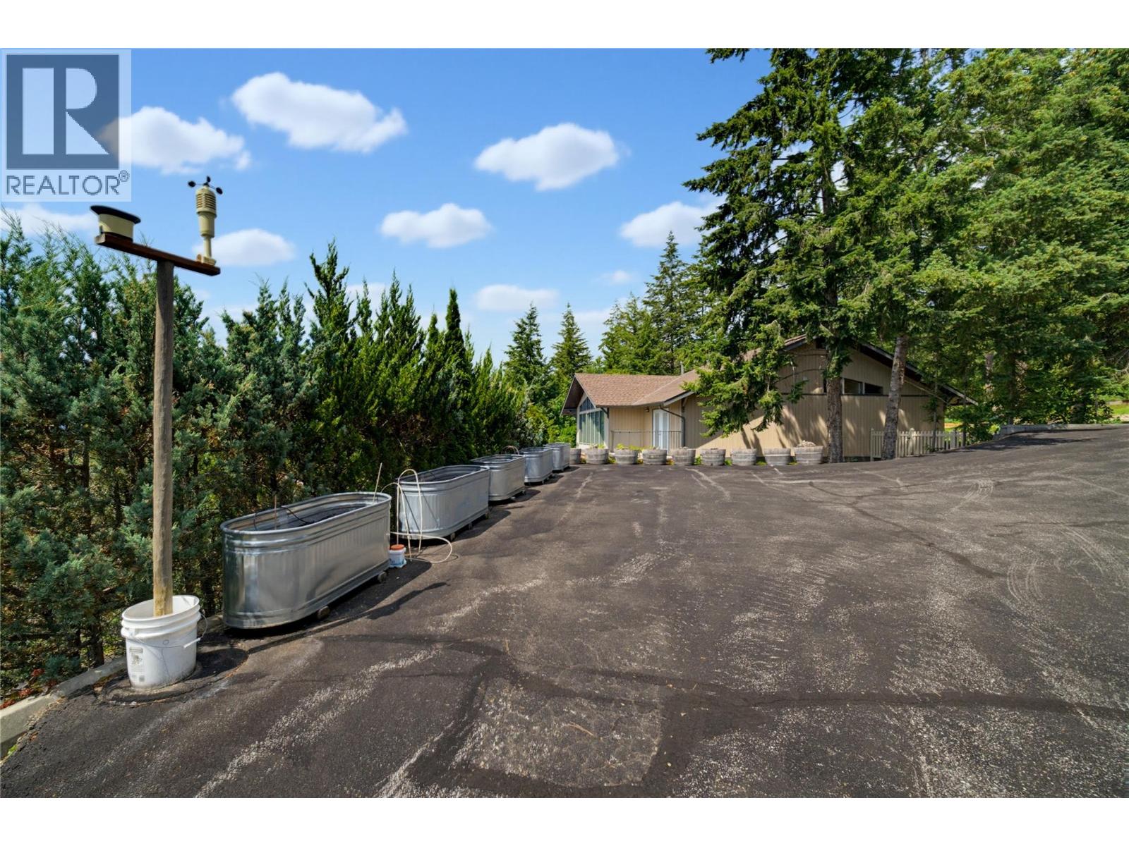 4940 16 Street Ne, Salmon Arm, British Columbia  V1E 1E1 - Photo 91 - 10395432