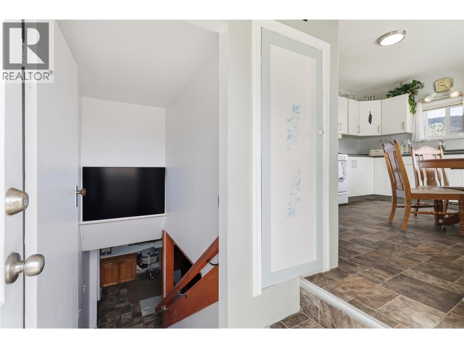 314 Willson Street, Chase, British Columbia  V0E 1M0 - Photo 21 - 10395364