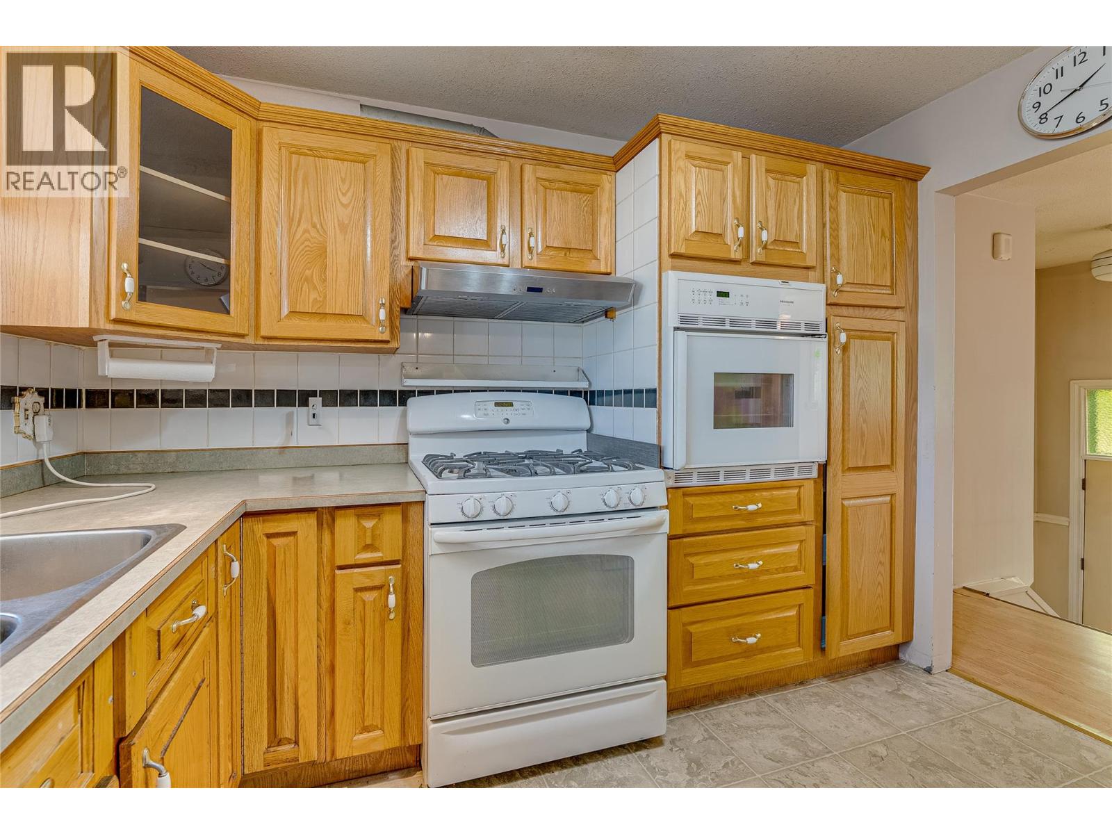 3472 Lockhart Crescent, Spallumcheen, British Columbia  V4Y 0S9 - Photo 22 - 10395323