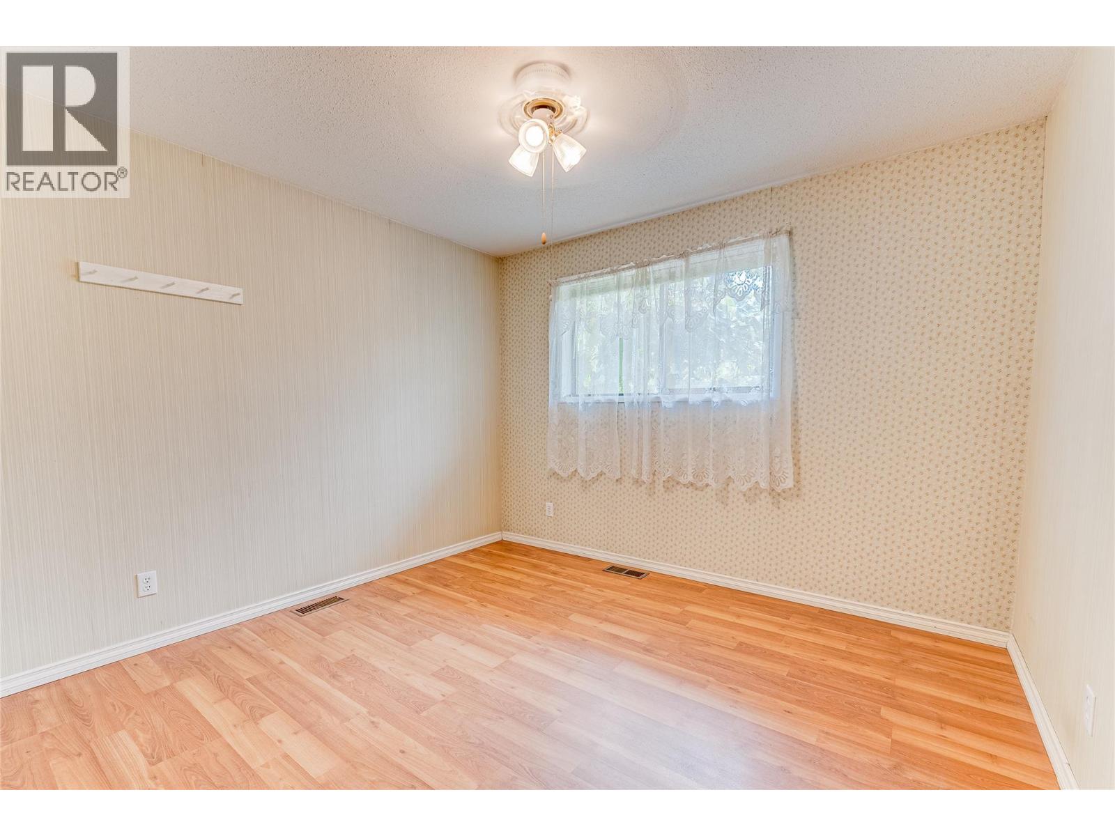3472 Lockhart Crescent, Spallumcheen, British Columbia  V4Y 0S9 - Photo 29 - 10395323