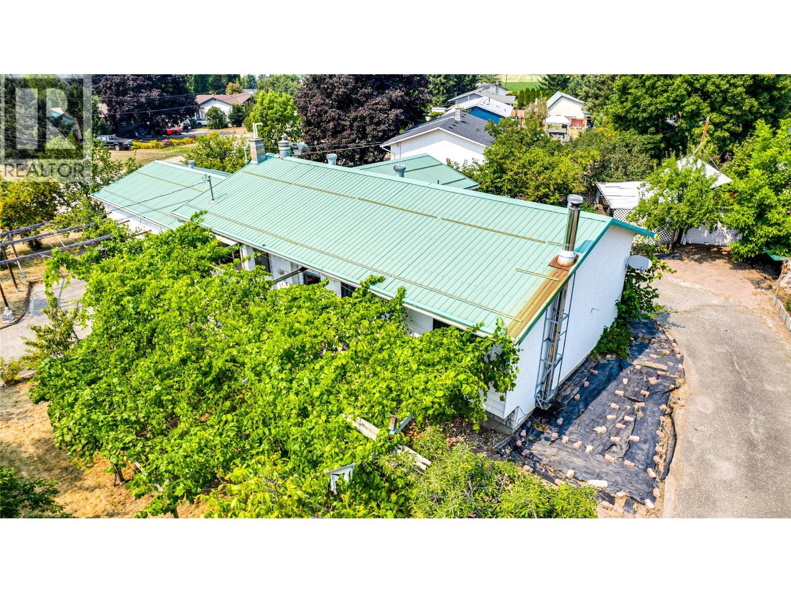3472 Lockhart Crescent, Spallumcheen, British Columbia  V4Y 0S9 - Photo 50 - 10395323