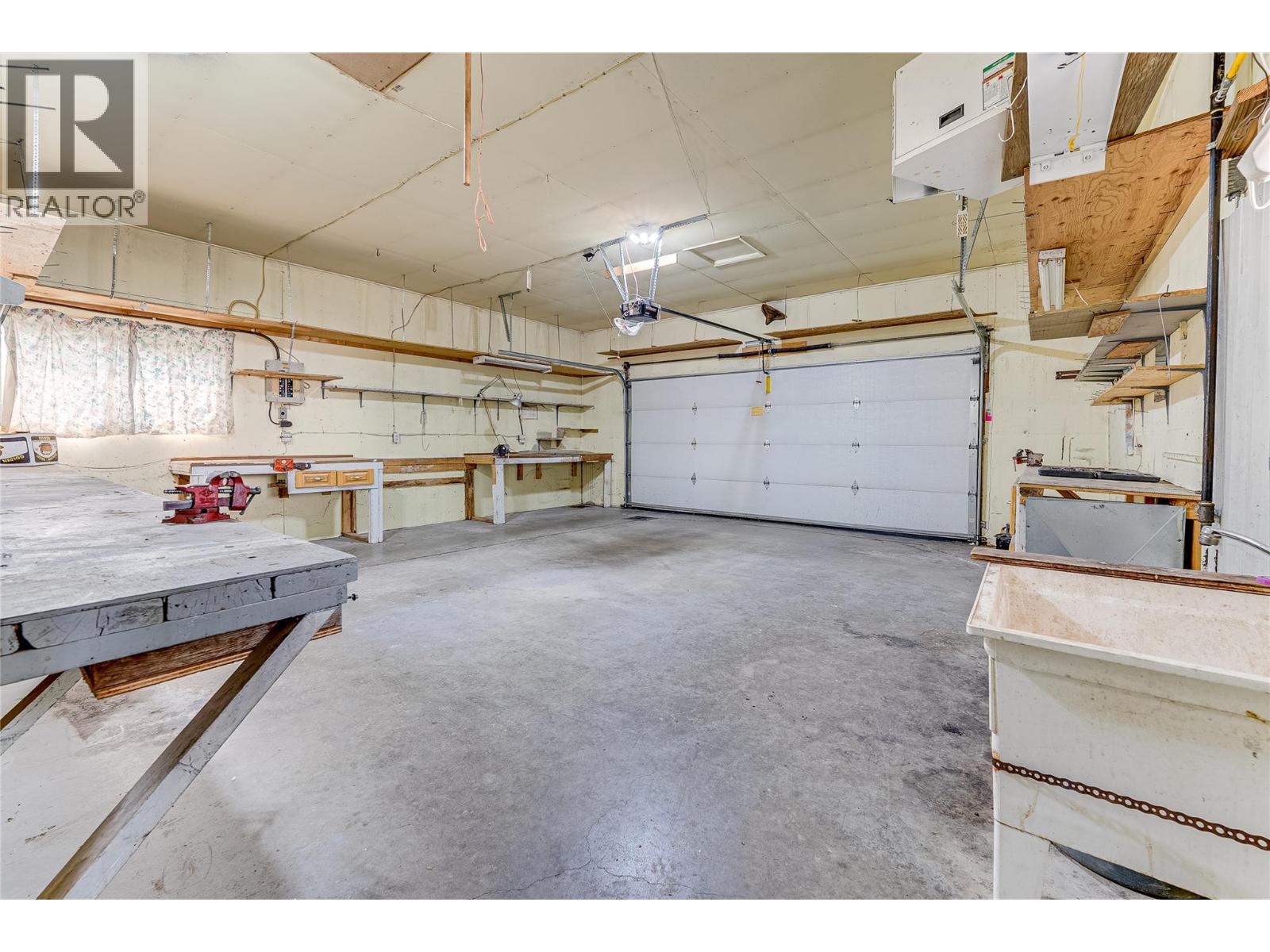 3472 Lockhart Crescent, Spallumcheen, British Columbia  V4Y 0S9 - Photo 8 - 10395323