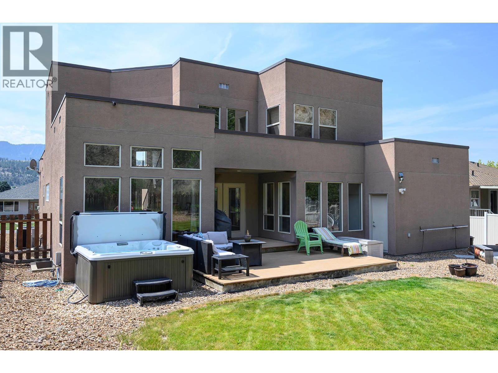 3585 Navatanee Drive, Kamloops, British Columbia  V2H 1S1 - Photo 58 - 10395237