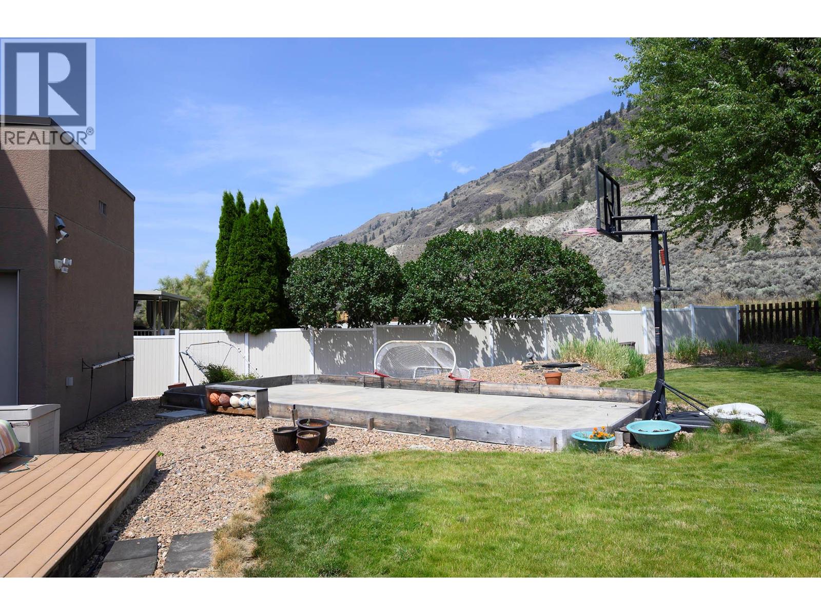 3585 Navatanee Drive, Kamloops, British Columbia  V2H 1S1 - Photo 59 - 10395237