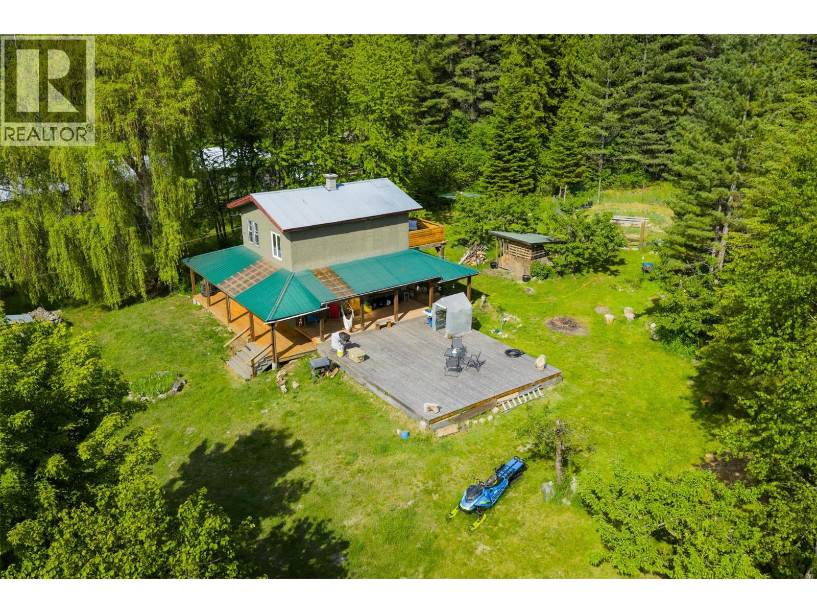 7010 Perrys Cemetery Road, Winlaw, British Columbia  V0G 2J0 - Photo 31 - 10395534