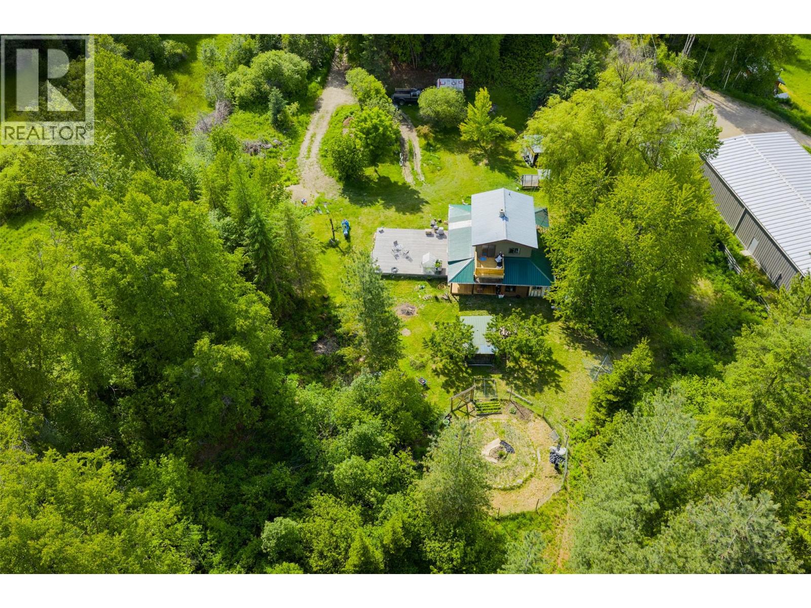 7010 Perrys Cemetery Road, Winlaw, British Columbia  V0G 2J0 - Photo 36 - 10395534