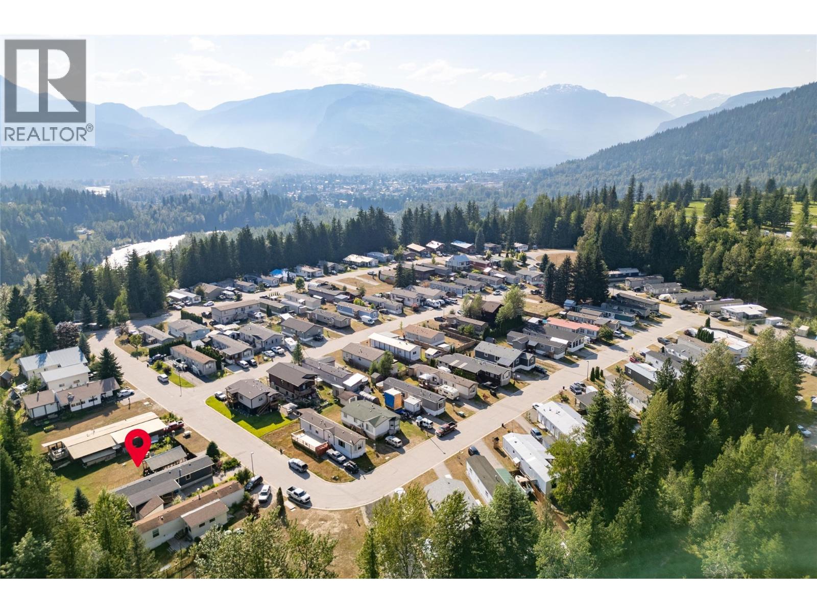 98 Johnson Way, Revelstoke, British Columbia  V0E 2S0 - Photo 3 - 10395065