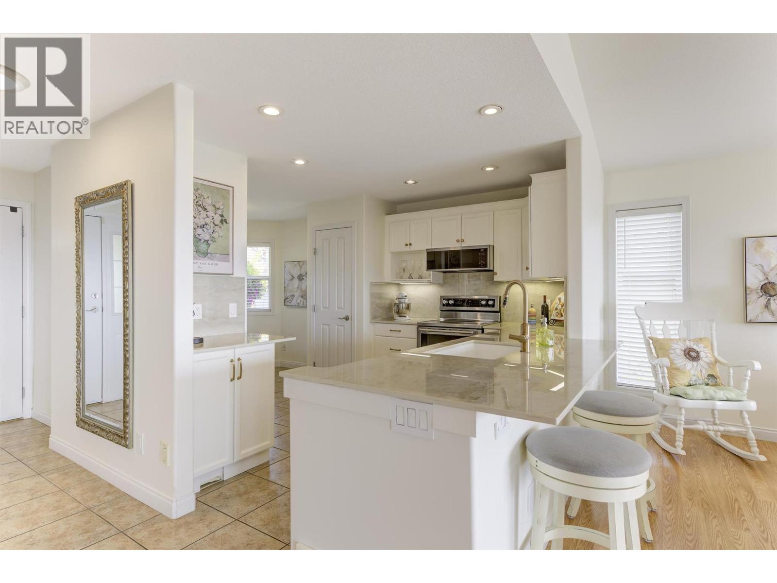 5205 Sandhills Drive, Kelowna, British Columbia  V1X 7Y7 - Photo 18 - 10395019