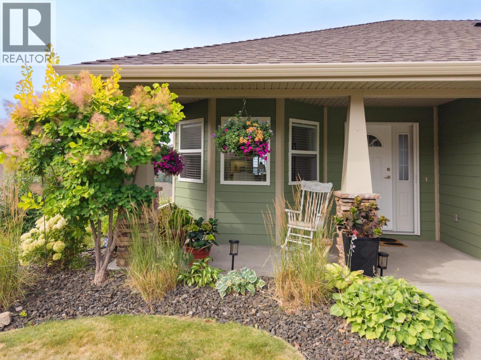 5205 Sandhills Drive, Kelowna, British Columbia  V1X 7Y7 - Photo 4 - 10395019