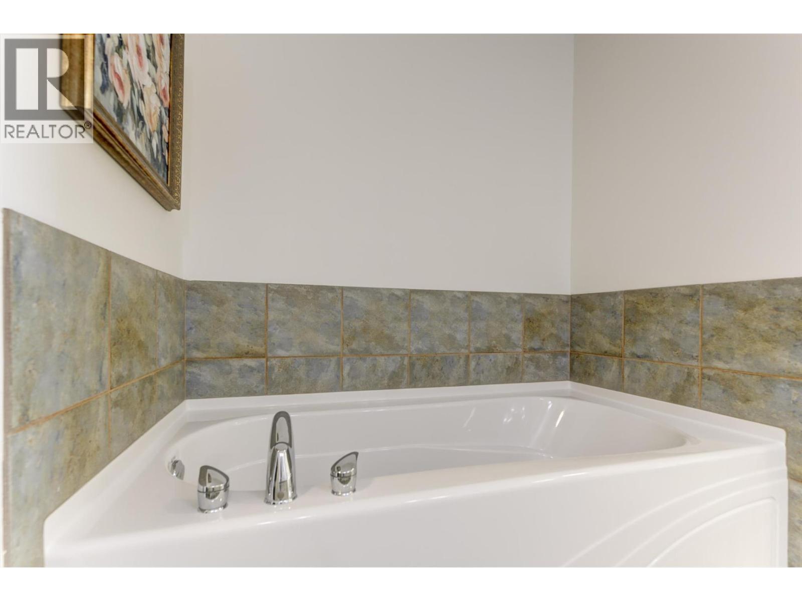 5205 Sandhills Drive, Kelowna, British Columbia  V1X 7Y7 - Photo 41 - 10395019