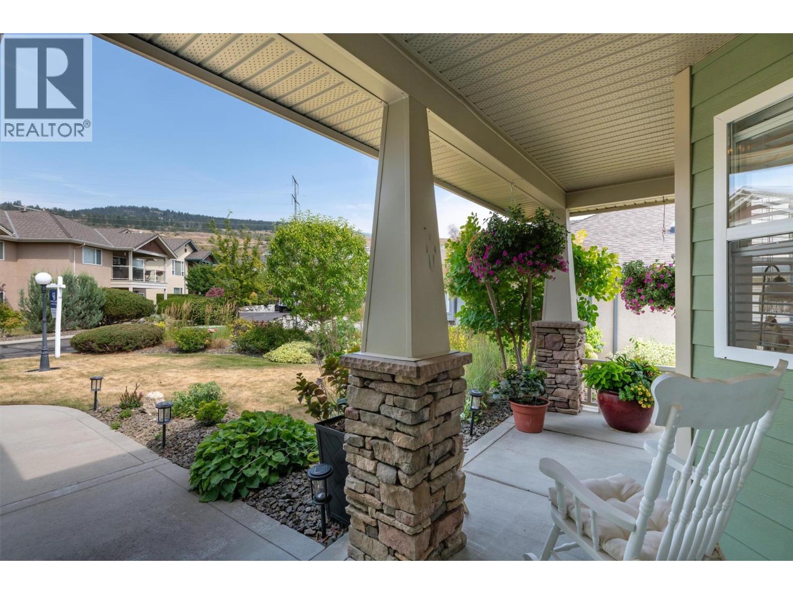 5205 Sandhills Drive, Kelowna, British Columbia  V1X 7Y7 - Photo 7 - 10395019