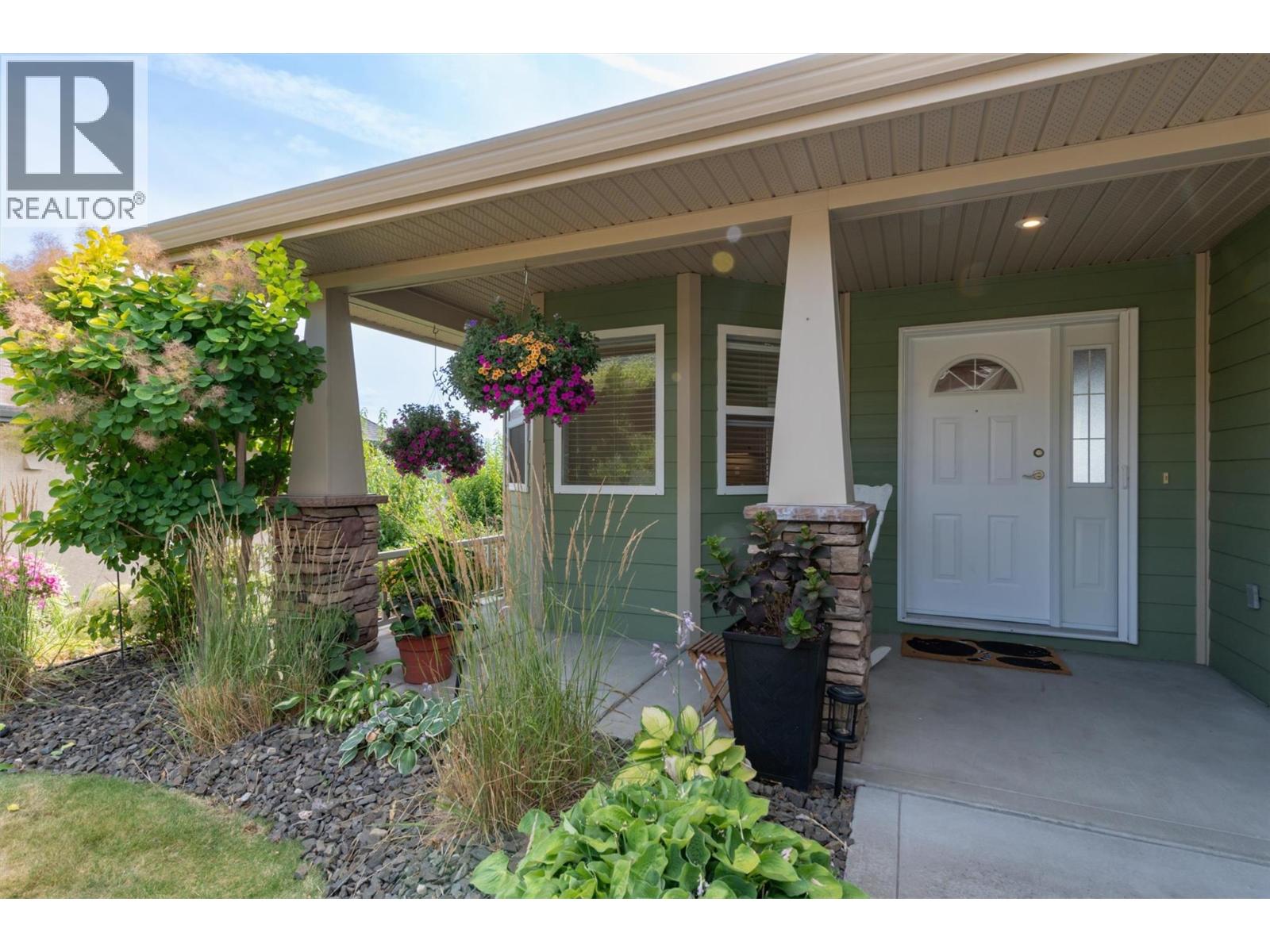 5205 Sandhills Drive, Kelowna, British Columbia  V1X 7Y7 - Photo 8 - 10395019