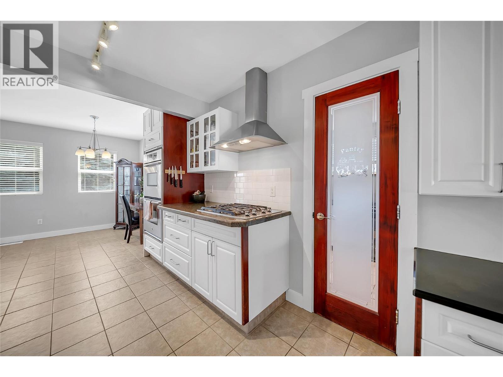 1366 Ridgedale Avenue, Penticton, British Columbia  V2A 2S2 - Photo 13 - 10395561