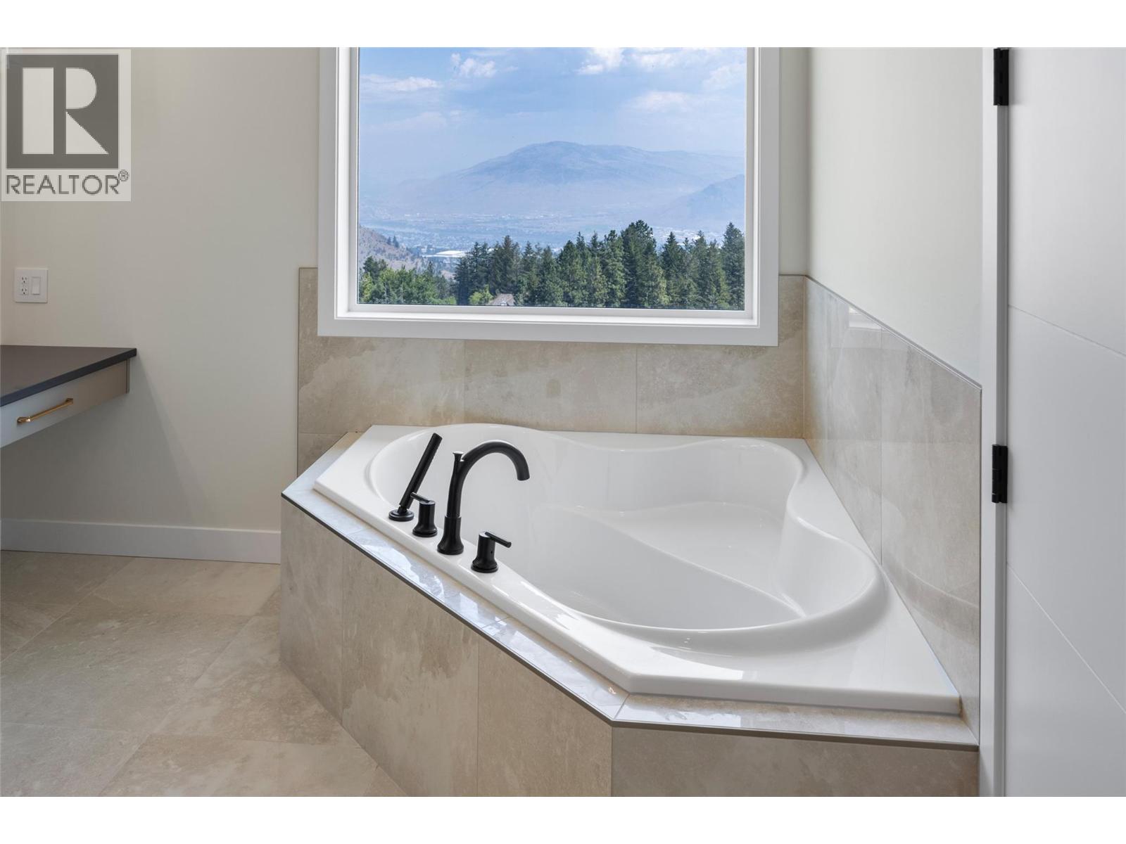 2140 Linfield Drive, Kamloops, British Columbia  V1S 0G3 - Photo 31 - 10394106