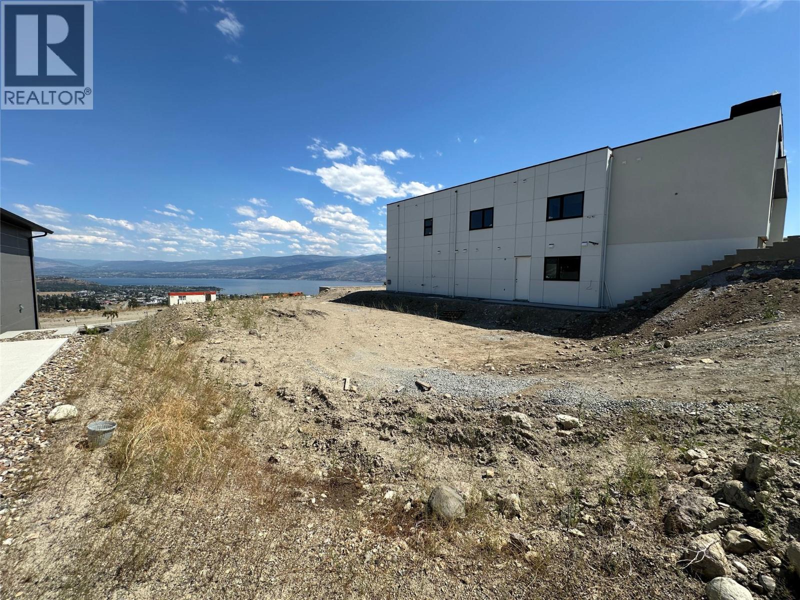 3745 Davidson Court, West Kelowna, British Columbia  V4T 0B1 - Photo 3 - 10395273
