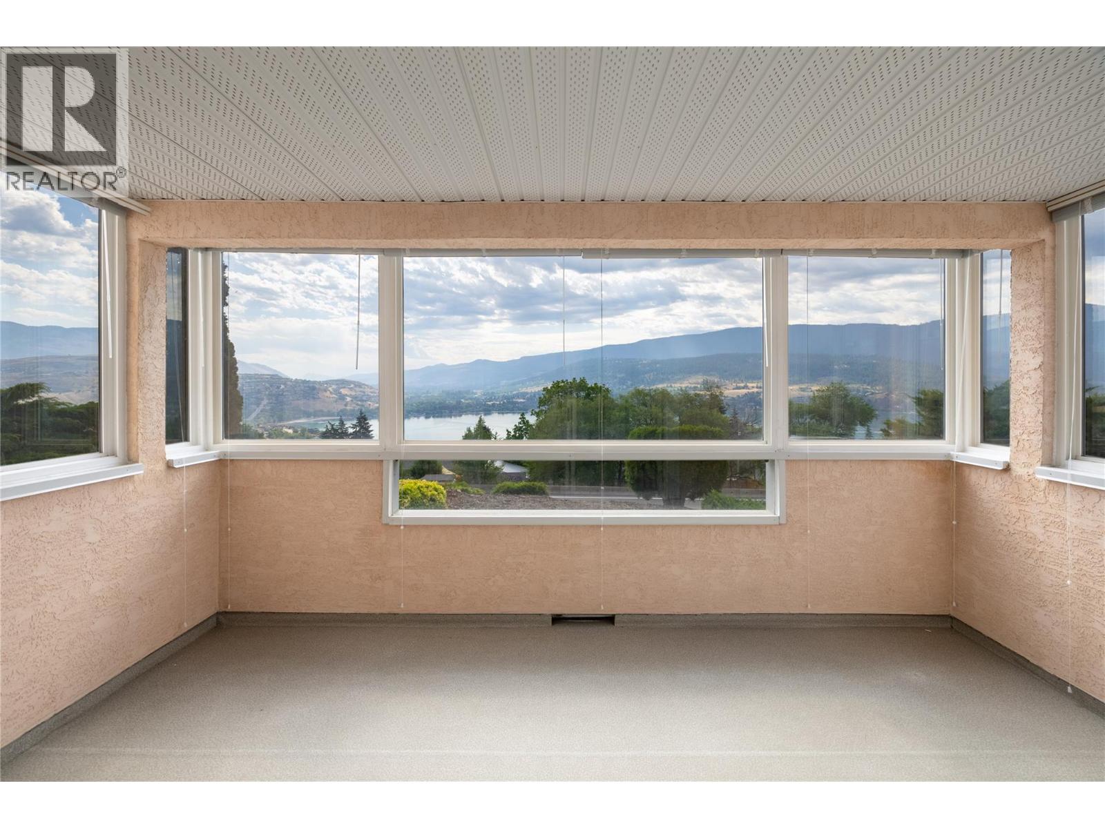 8770 Clerke Road, Coldstream, British Columbia  V1B 1W2 - Photo 21 - 10395450