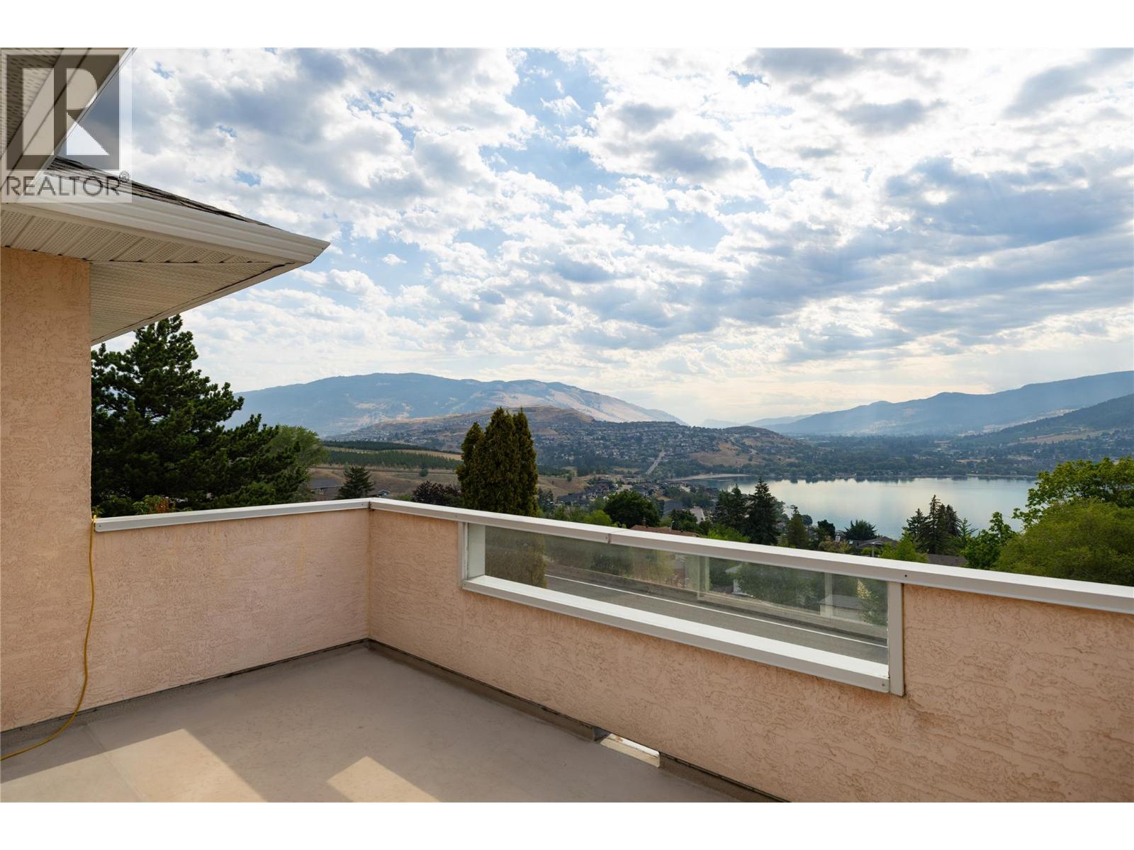 8770 Clerke Road, Coldstream, British Columbia  V1B 1W2 - Photo 7 - 10395450