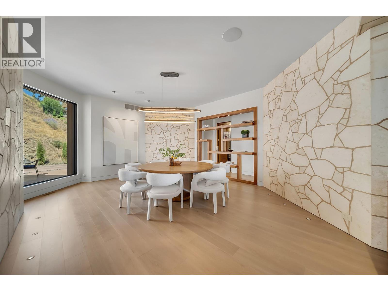 732 Highpointe Place, Kelowna, British Columbia  V1V 2Y3 - Photo 15 - 10395244