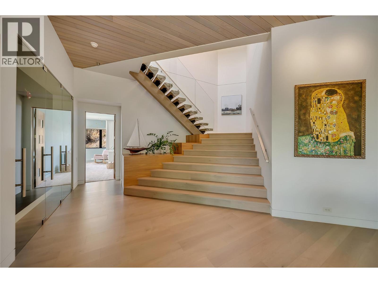 732 Highpointe Place, Kelowna, British Columbia  V1V 2Y3 - Photo 26 - 10395244