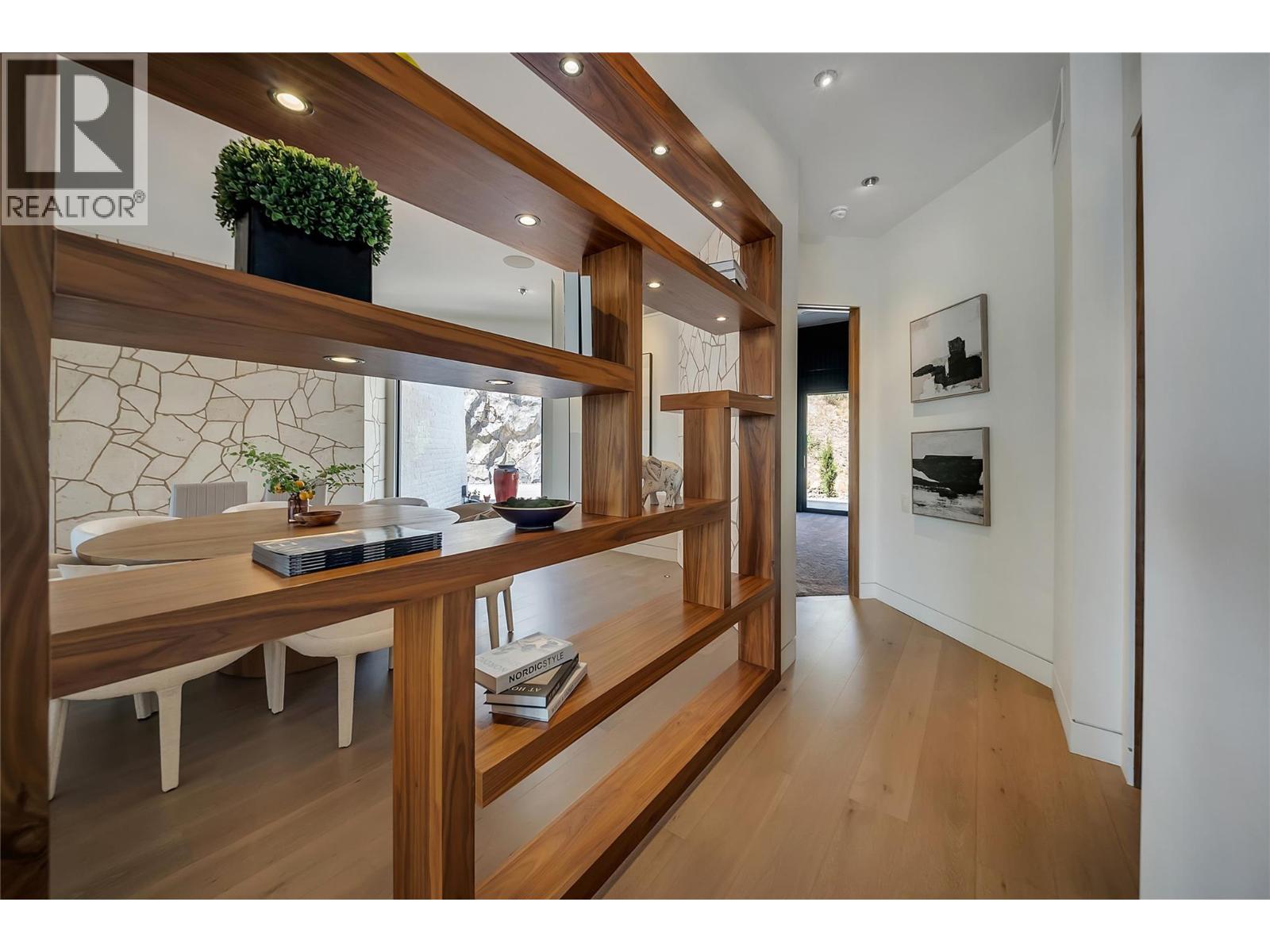 732 Highpointe Place, Kelowna, British Columbia  V1V 2Y3 - Photo 34 - 10395244