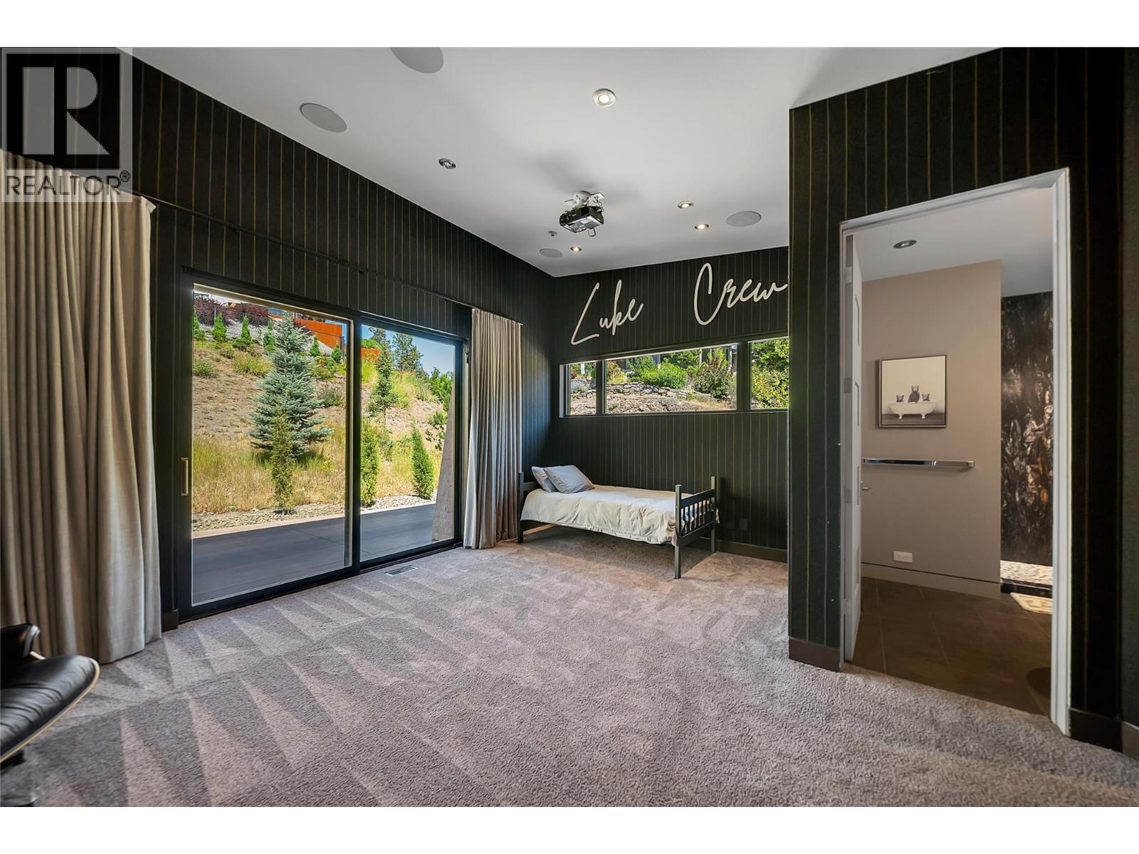 732 Highpointe Place, Kelowna, British Columbia  V1V 2Y3 - Photo 37 - 10395244