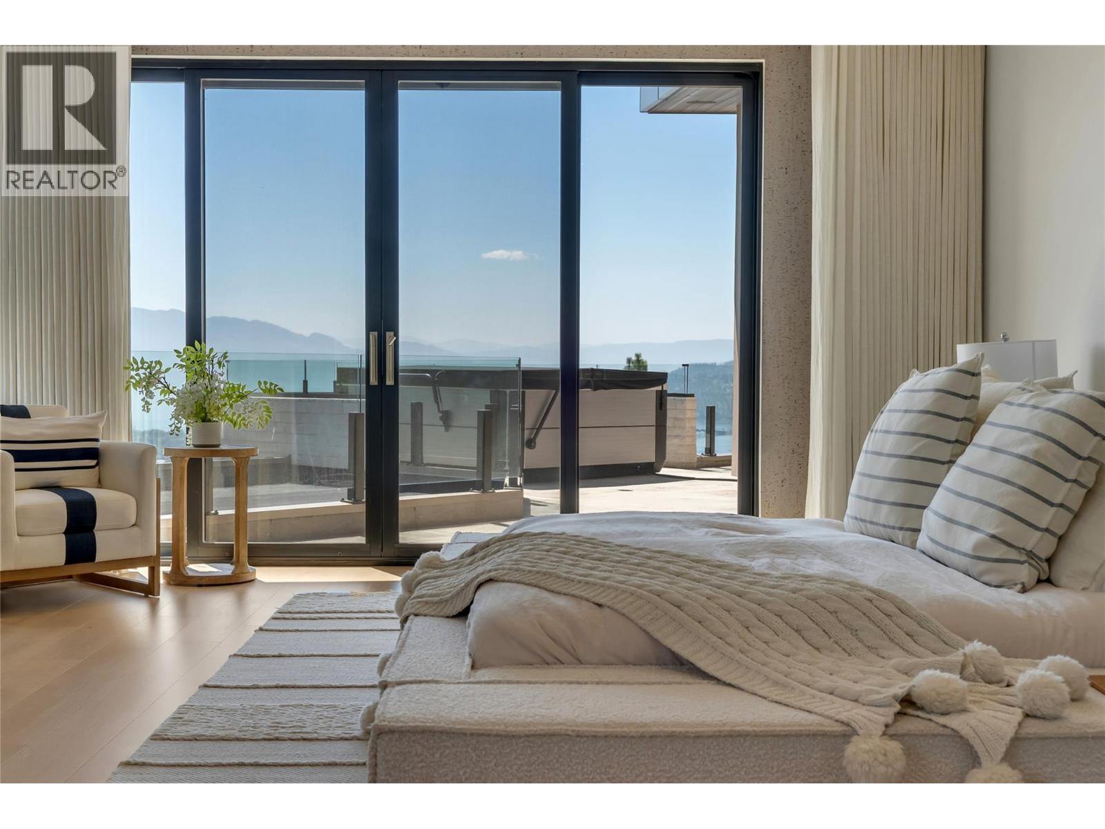 732 Highpointe Place, Kelowna, British Columbia  V1V 2Y3 - Photo 48 - 10395244