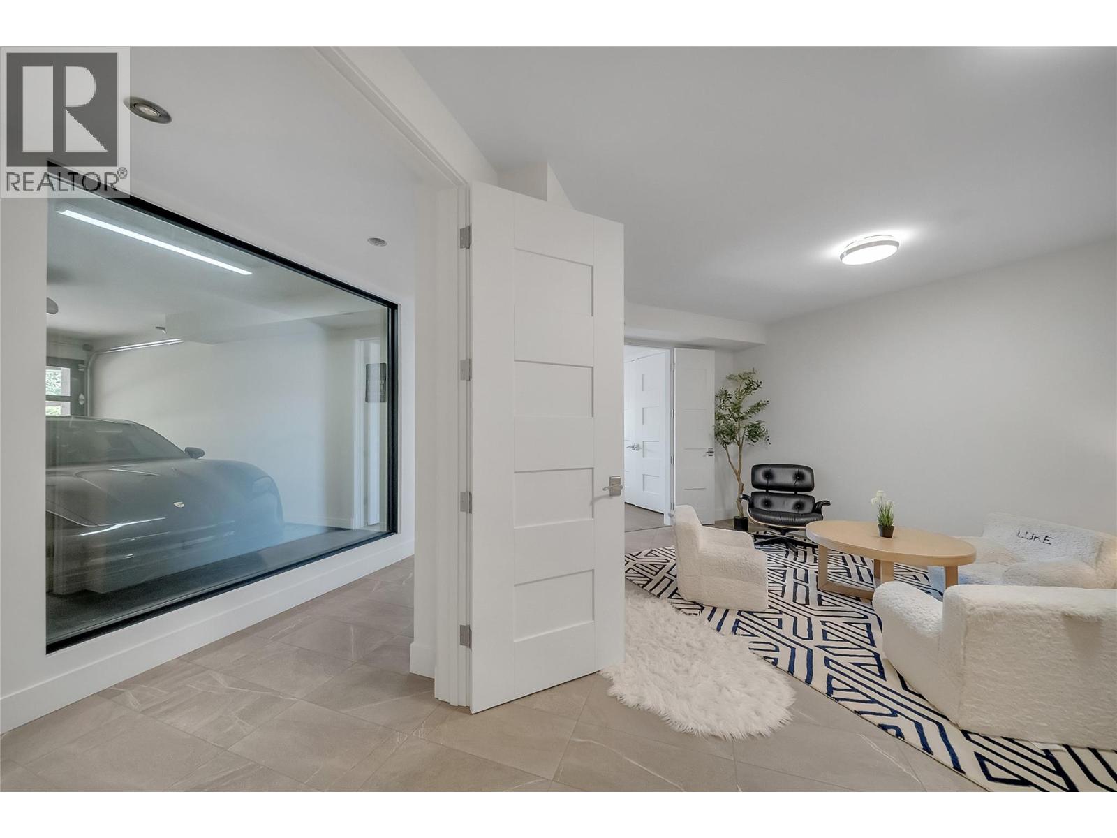 732 Highpointe Place, Kelowna, British Columbia  V1V 2Y3 - Photo 60 - 10395244