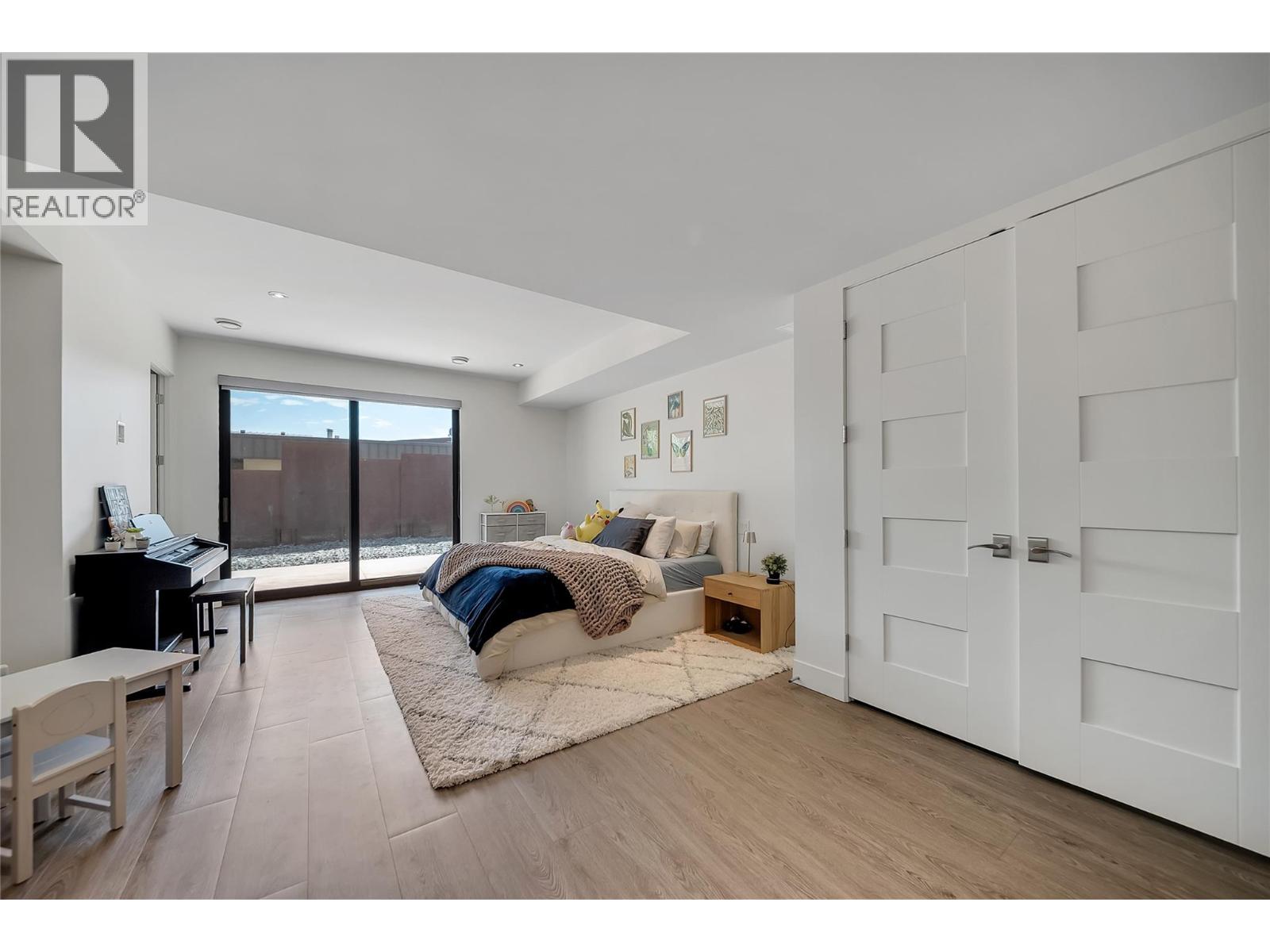 732 Highpointe Place, Kelowna, British Columbia  V1V 2Y3 - Photo 65 - 10395244