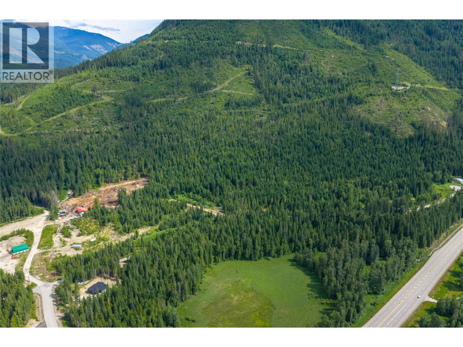 5597 Avoca Road, Malakwa, British Columbia  V0E 2J0 - Photo 8 - 10395008