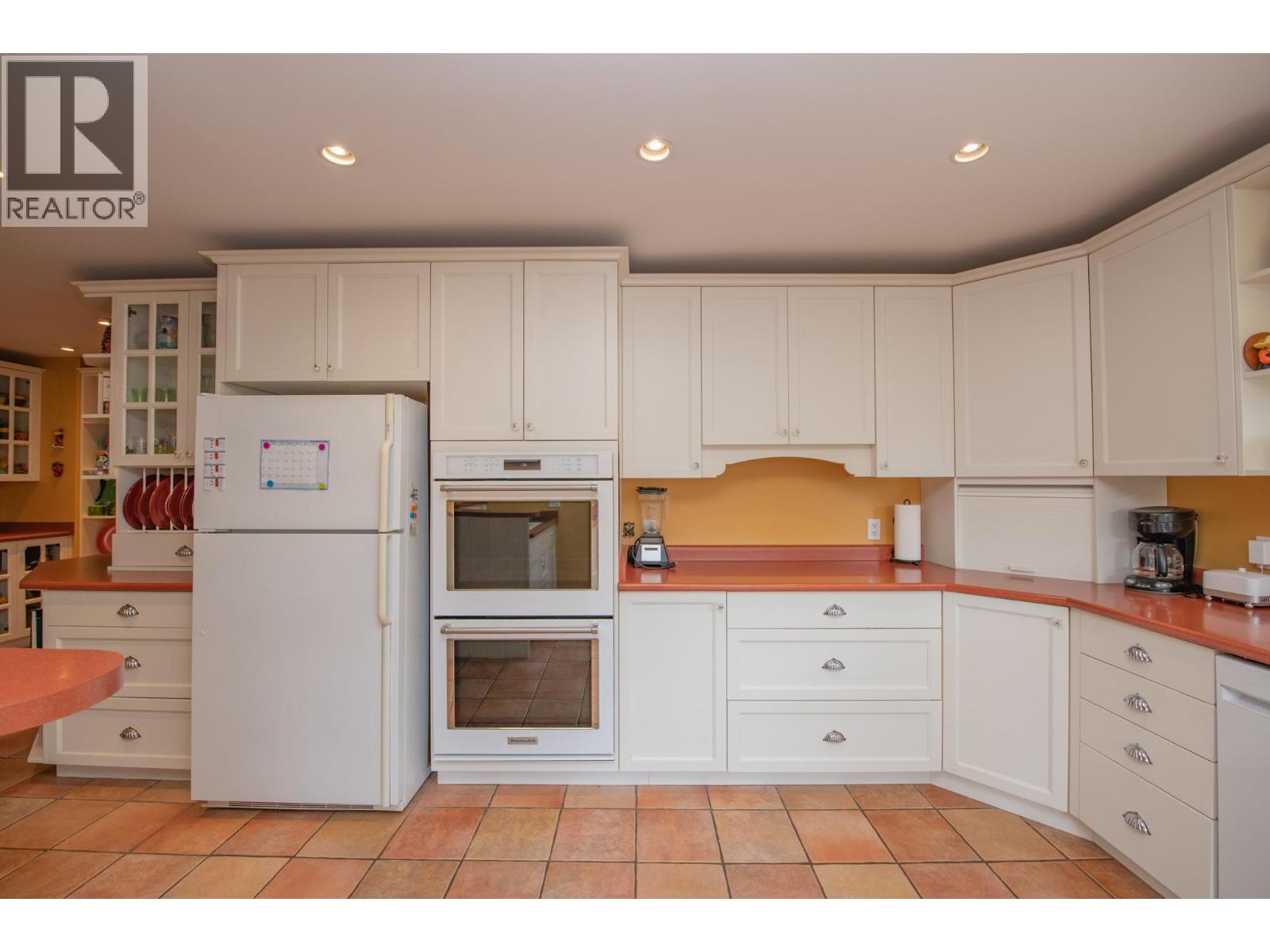 1851 Miller Street, Lumby, British Columbia  V0E 2G0 - Photo 17 - 10394709