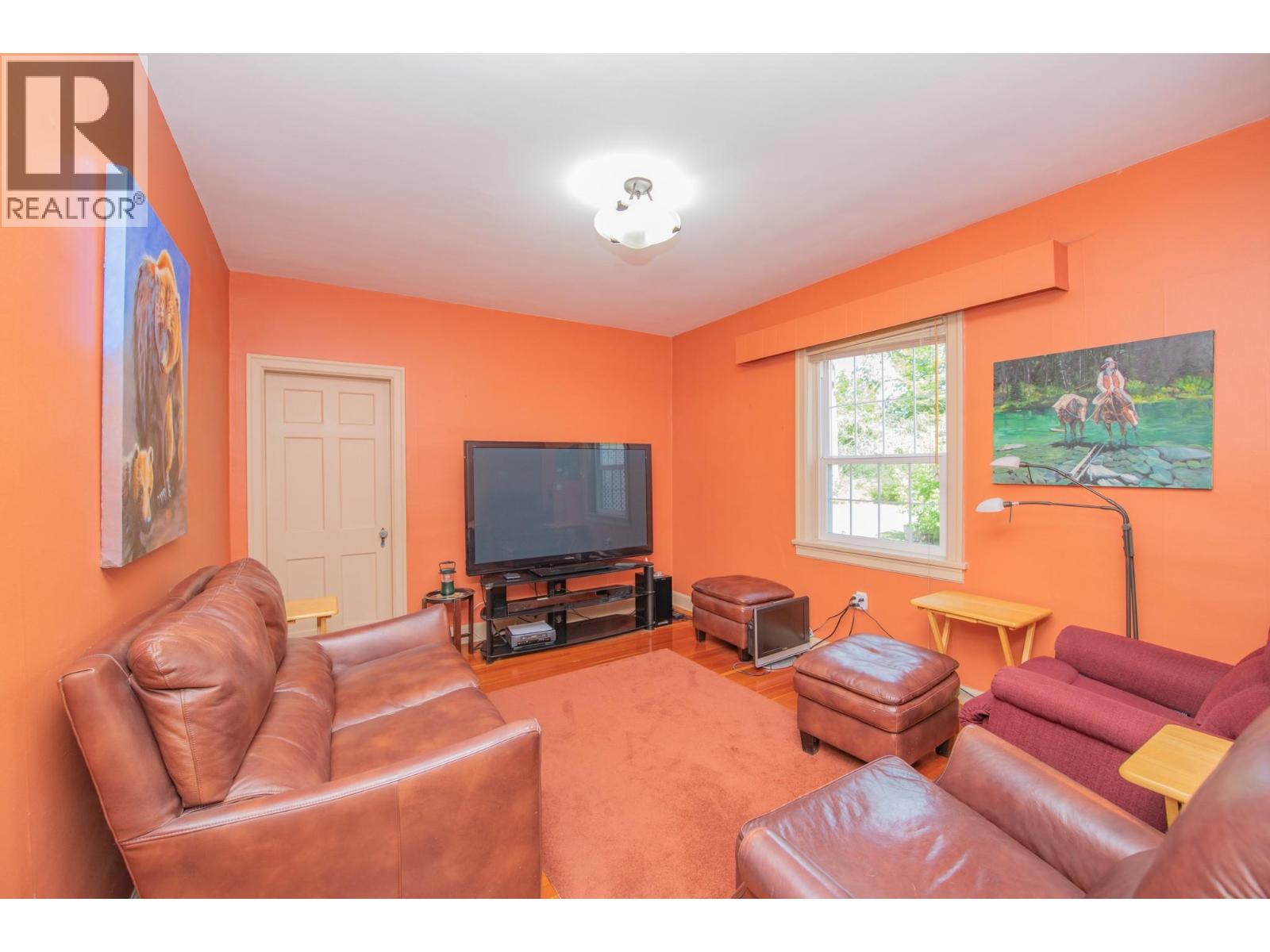 1851 Miller Street, Lumby, British Columbia  V0E 2G0 - Photo 24 - 10394709
