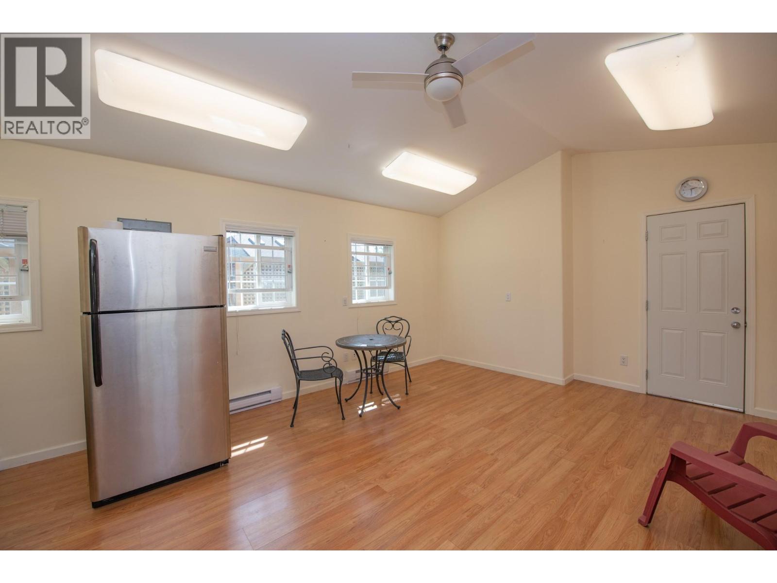 1851 Miller Street, Lumby, British Columbia  V0E 2G0 - Photo 46 - 10394709