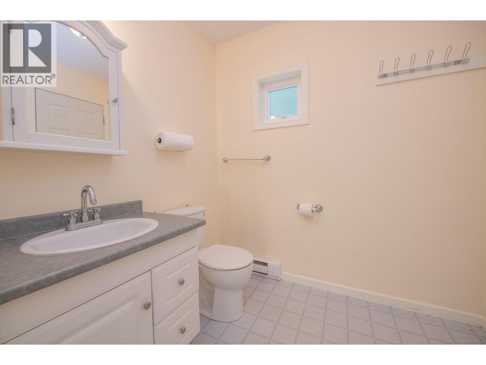 1851 Miller Street, Lumby, British Columbia  V0E 2G0 - Photo 47 - 10394709