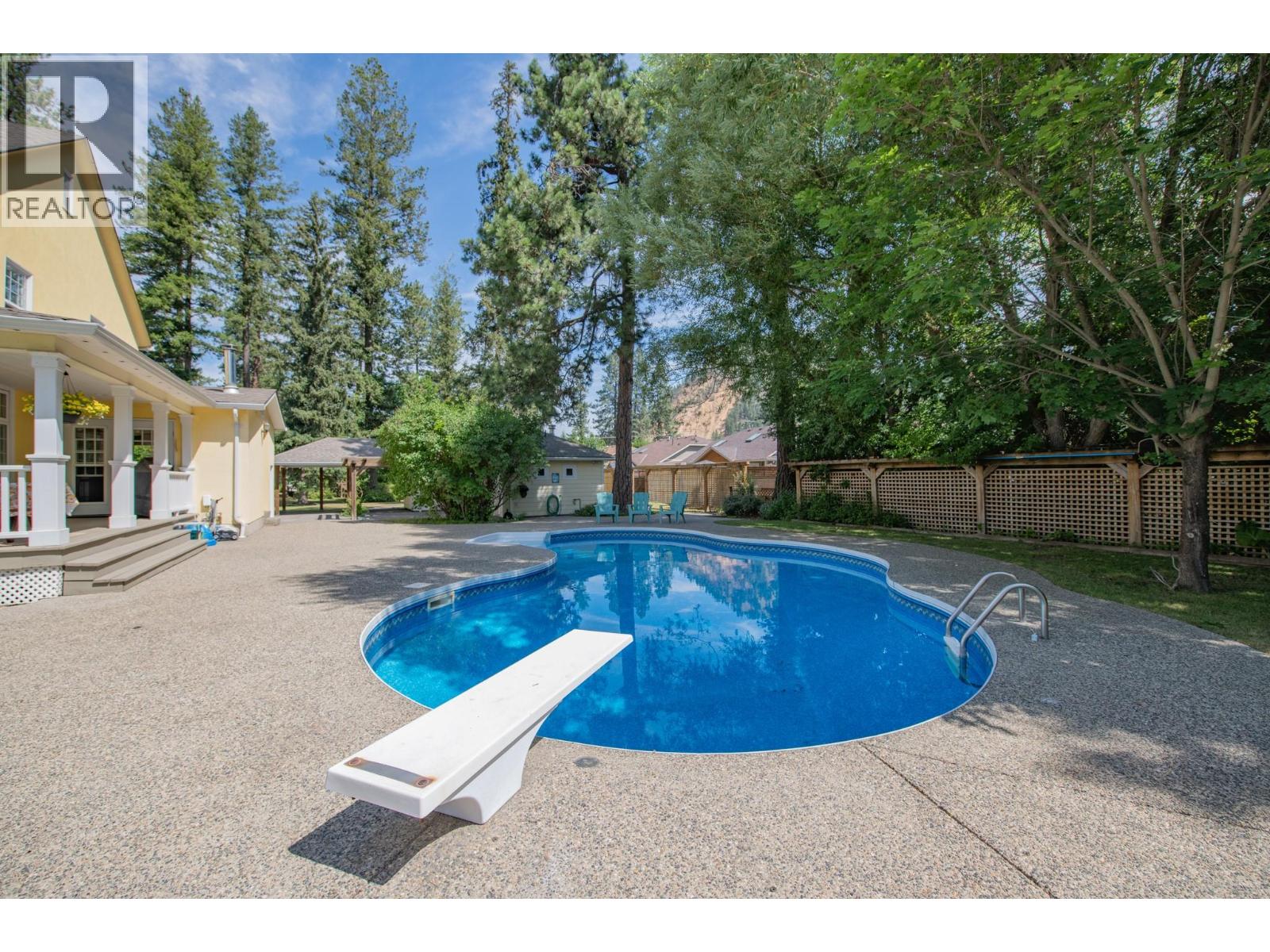 1851 Miller Street, Lumby, British Columbia  V0E 2G0 - Photo 49 - 10394709