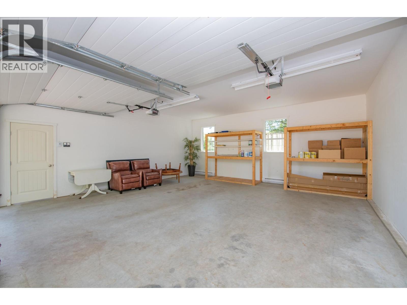 1851 Miller Street, Lumby, British Columbia  V0E 2G0 - Photo 68 - 10394709