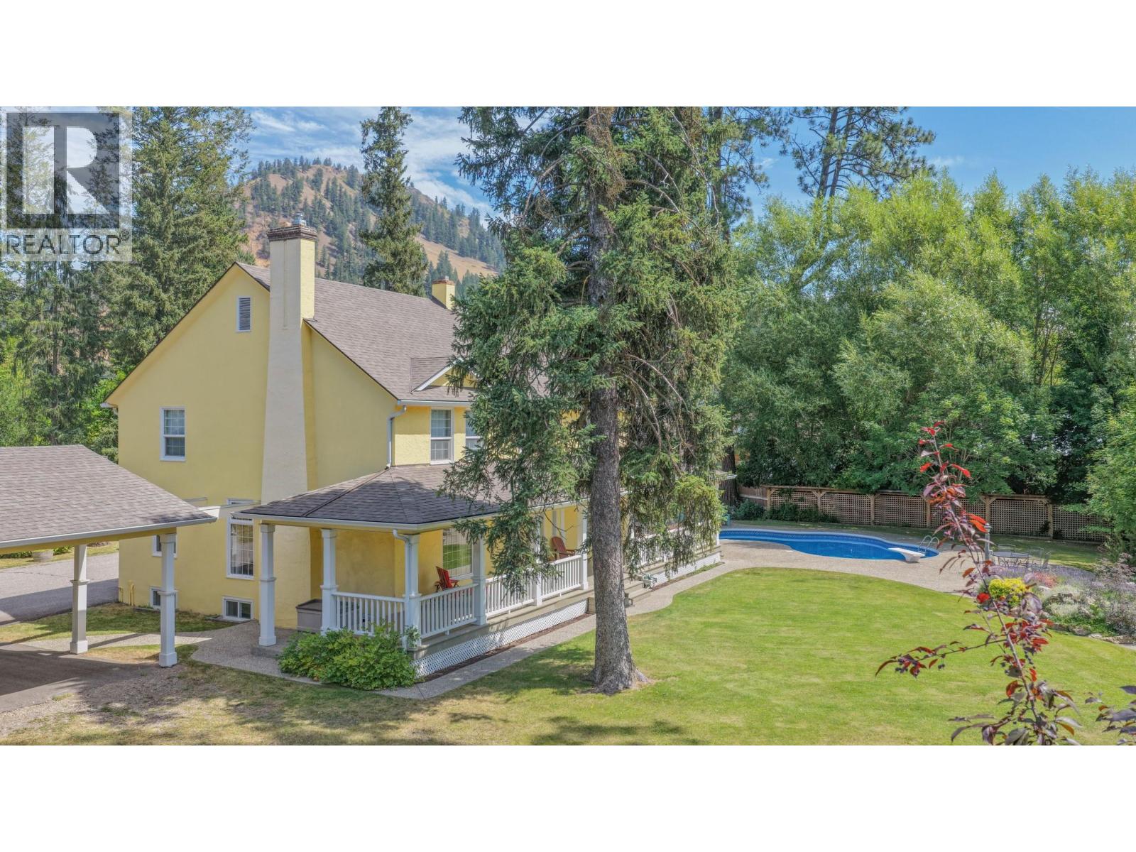 1851 Miller Street, Lumby, British Columbia  V0E 2G0 - Photo 73 - 10394709