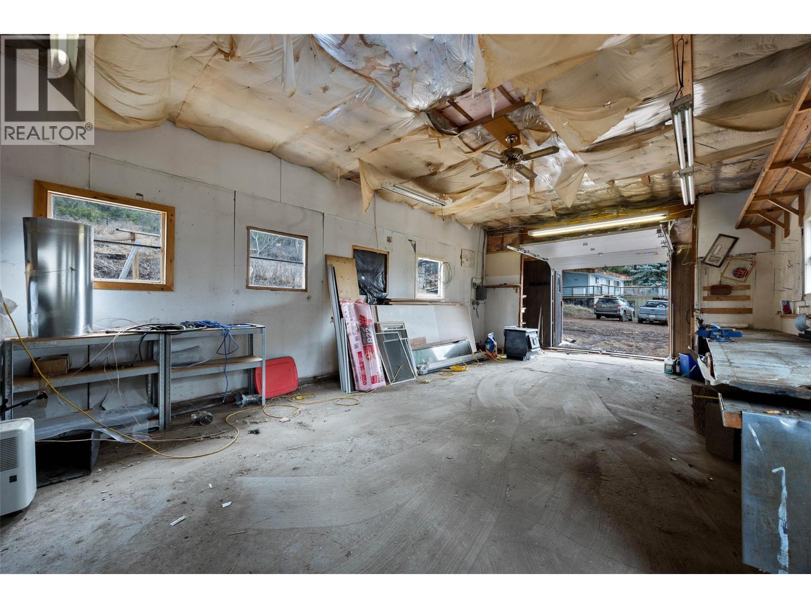 9776 Tranquille Criss Crk Road, Kamloops, British Columbia  V2B 3E8 - Photo 33 - 10395475
