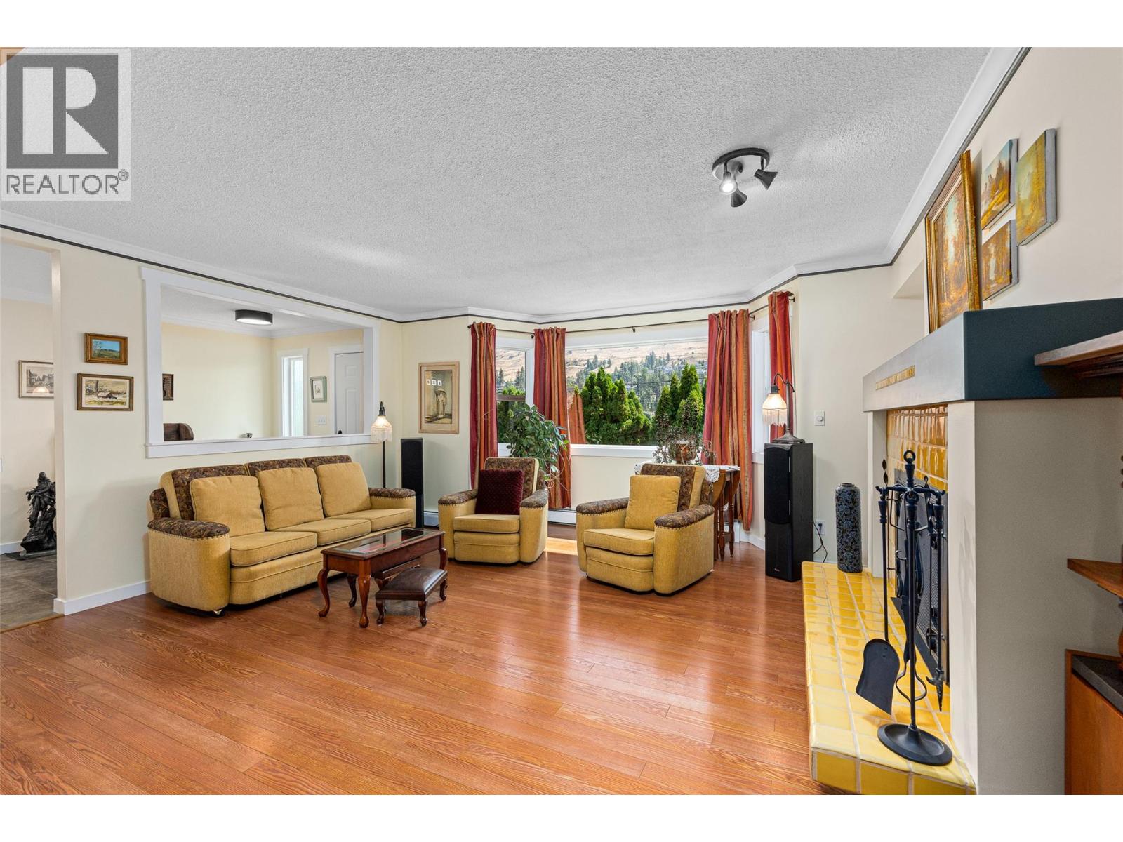 10330 Meadow Road, Lake Country, British Columbia  V1V 1V6 - Photo 12 - 10395157