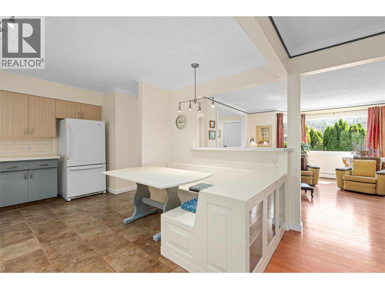 10330 Meadow Road, Lake Country, British Columbia  V1V 1V6 - Photo 20 - 10395157