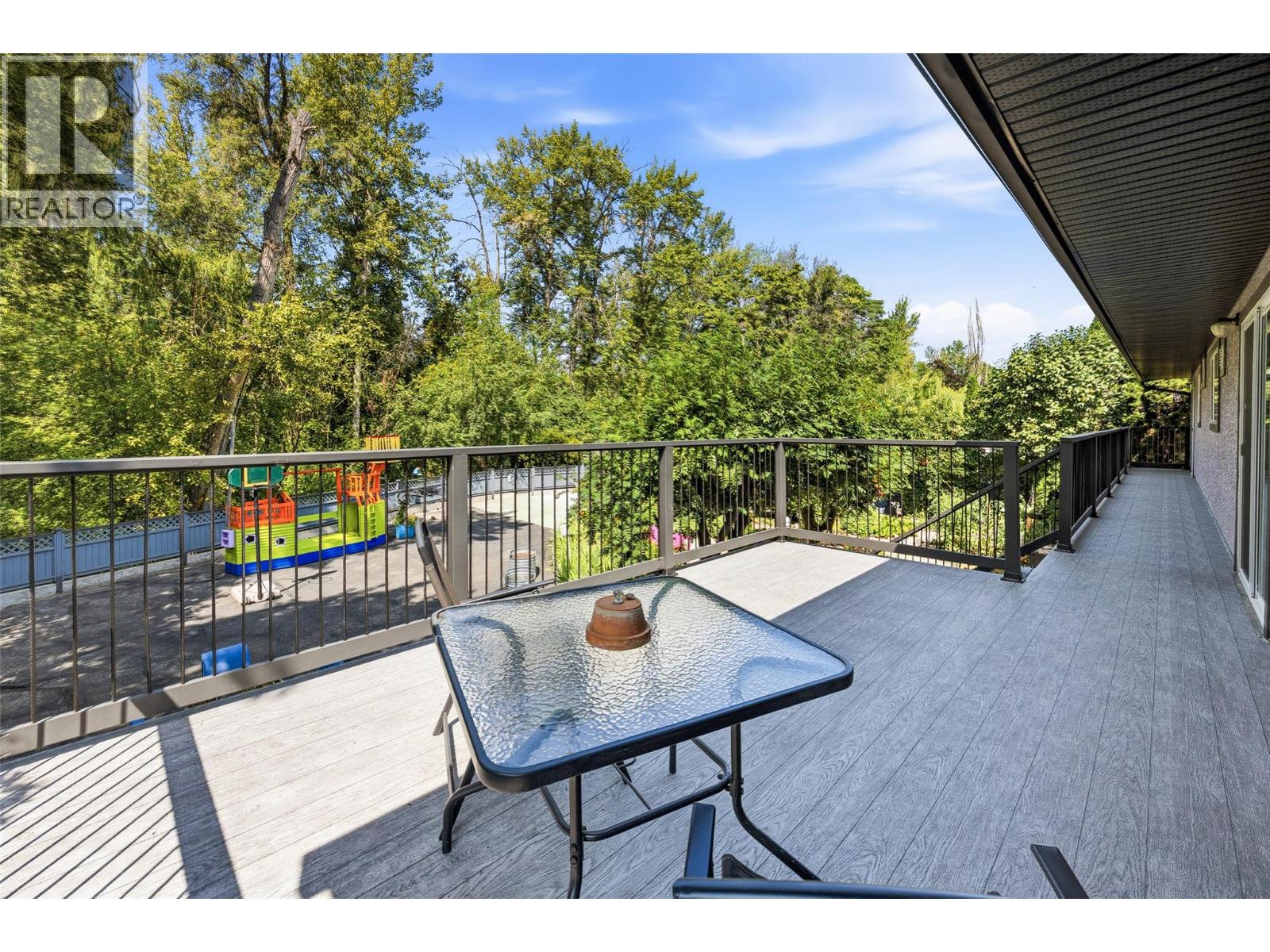 10330 Meadow Road, Lake Country, British Columbia  V1V 1V6 - Photo 23 - 10395157