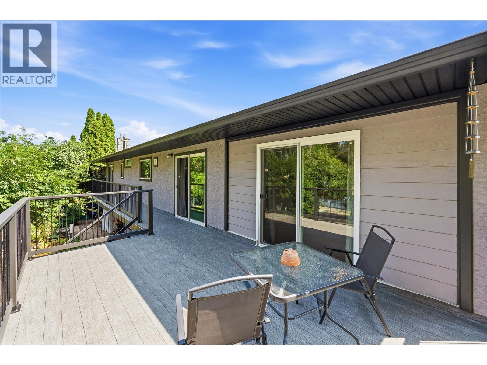 10330 Meadow Road, Lake Country, British Columbia  V1V 1V6 - Photo 24 - 10395157