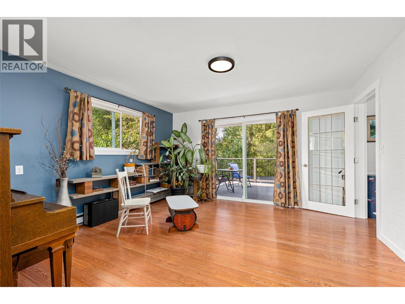 10330 Meadow Road, Lake Country, British Columbia  V1V 1V6 - Photo 35 - 10395157