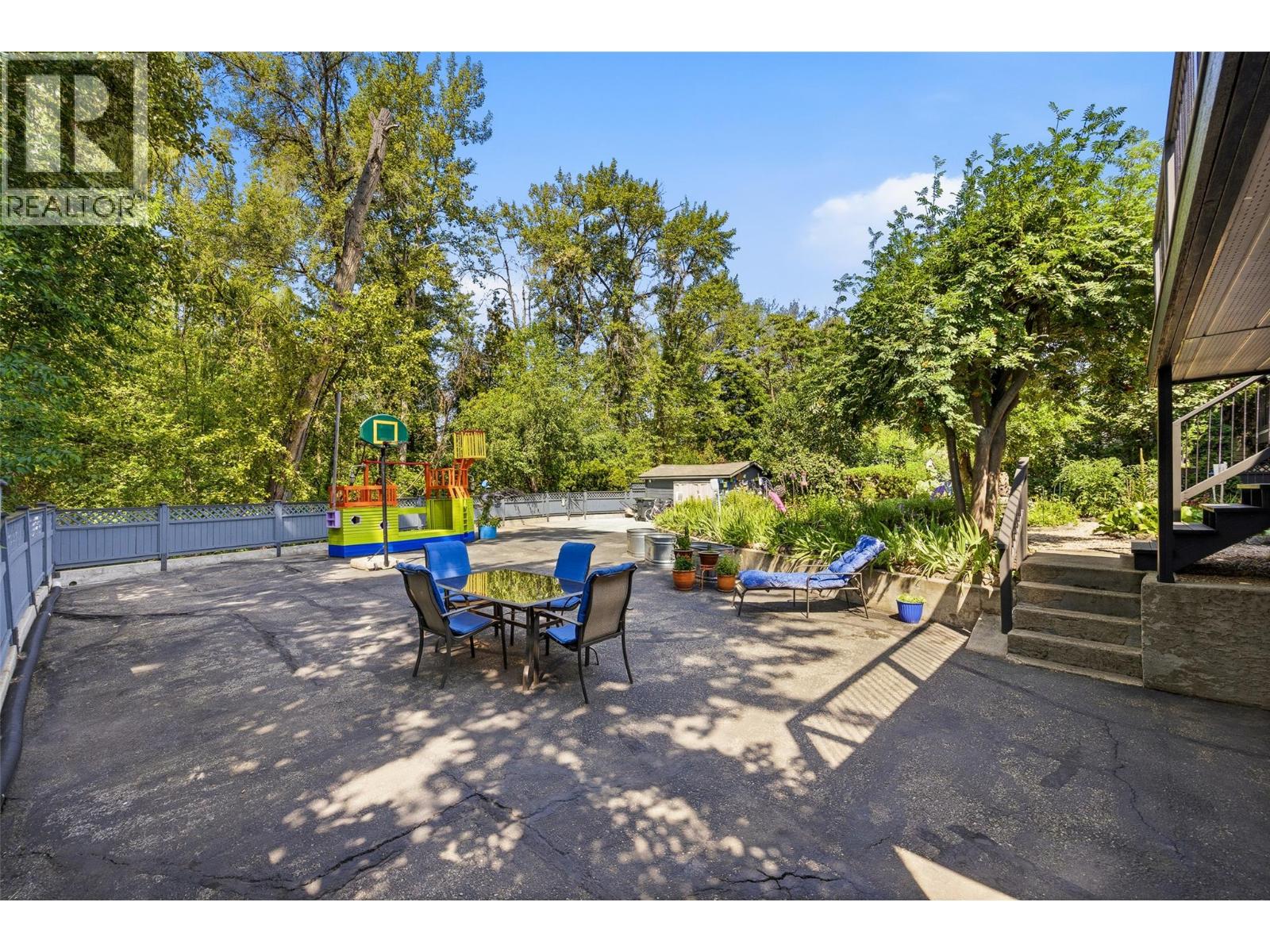 10330 Meadow Road, Lake Country, British Columbia  V1V 1V6 - Photo 52 - 10395157