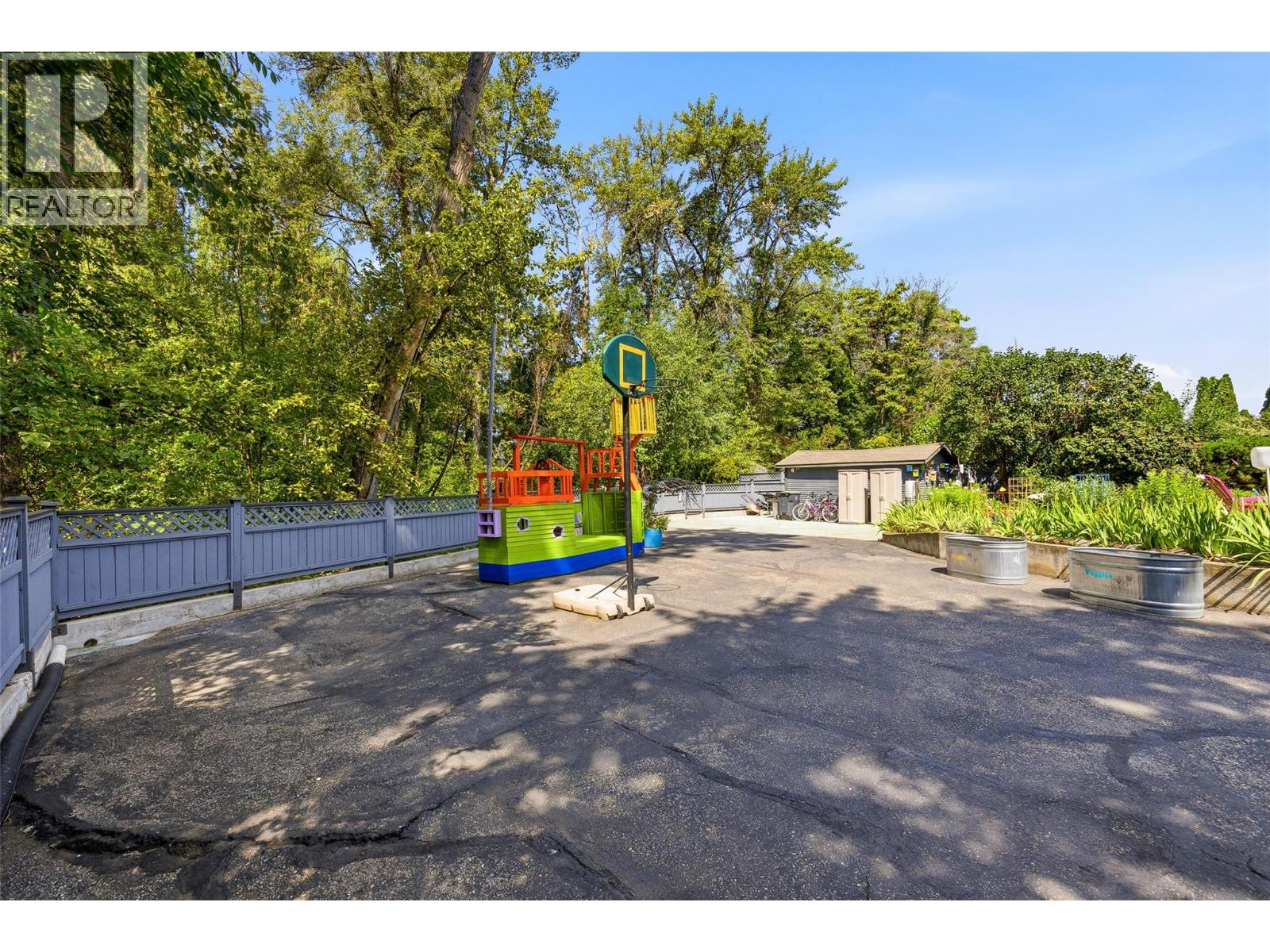 10330 Meadow Road, Lake Country, British Columbia  V1V 1V6 - Photo 59 - 10395157