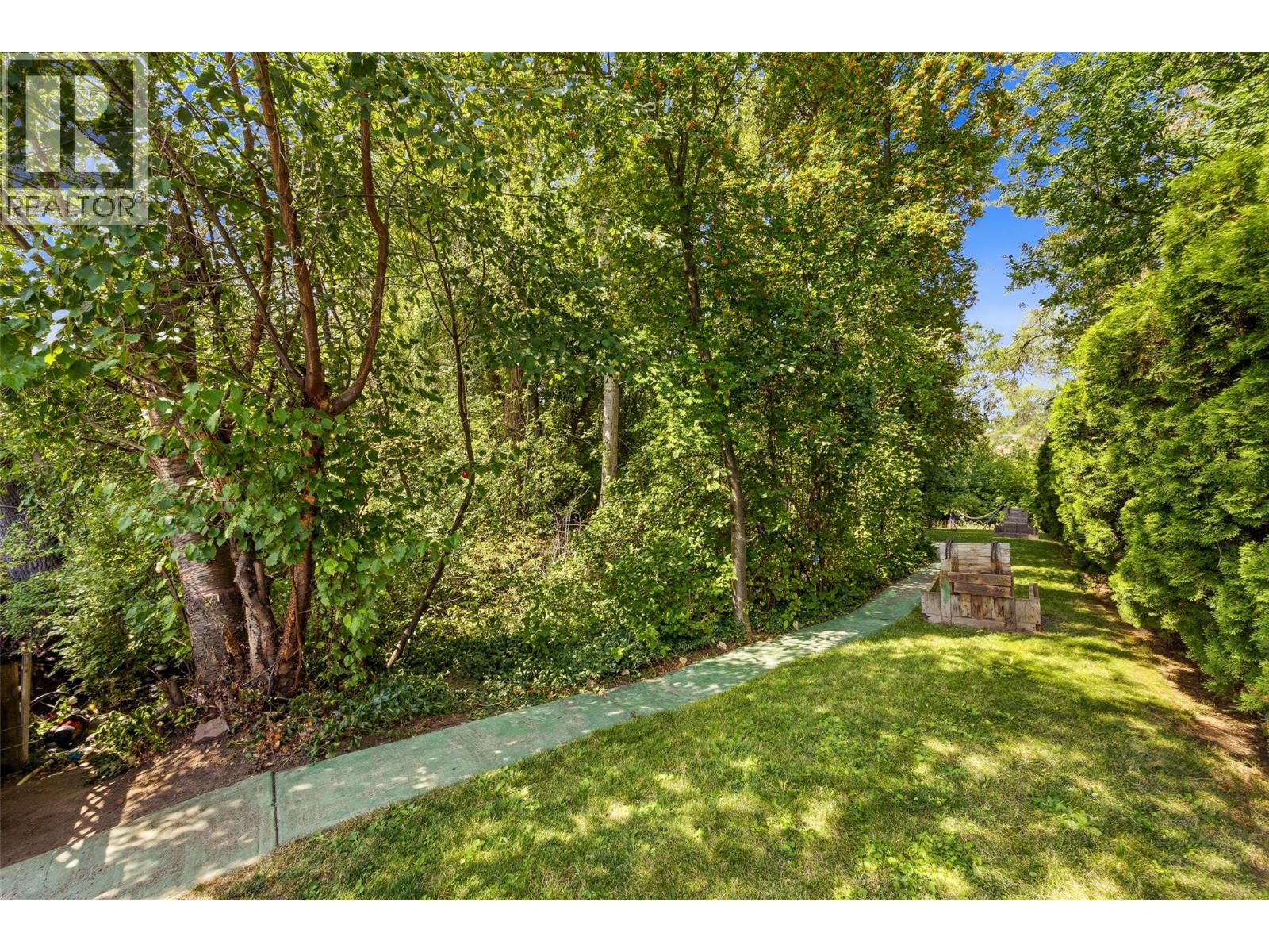 10330 Meadow Road, Lake Country, British Columbia  V1V 1V6 - Photo 63 - 10395157