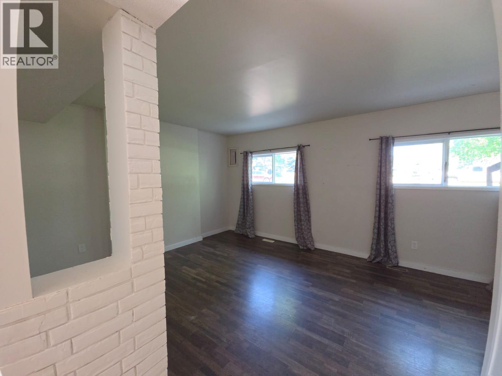 4720 Centurion Crescent Ne, Chetwynd, British Columbia  V0C 1J0 - Photo 11 - 10395571