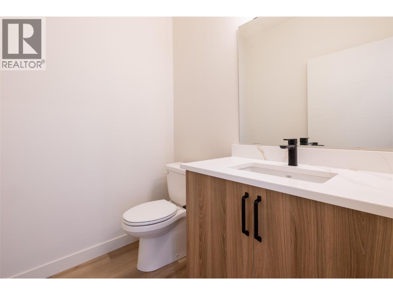 800 Riverside Way Unit# 502, Fernie, British Columbia  V0B 1M7 - Photo 11 - 10395497